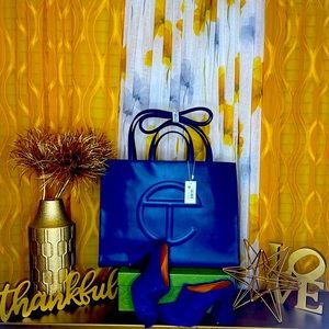 🛑SOLD Authentic NWT Large Navy Telfar Shopping Bag